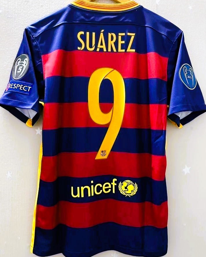 Hot Suarez FC Barcelona Autographed Jersey Beckett Authentic