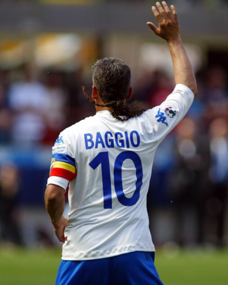 BRESCIA 2003-04 Roberto Baggio (away celebrated) - Urbn Football