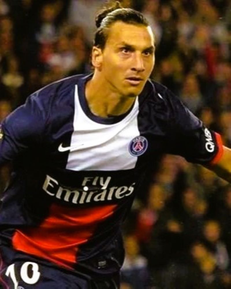 PARIS SAINT GERMAIN 2013-14 Zlatan Ibrahimovic - Urbn Football