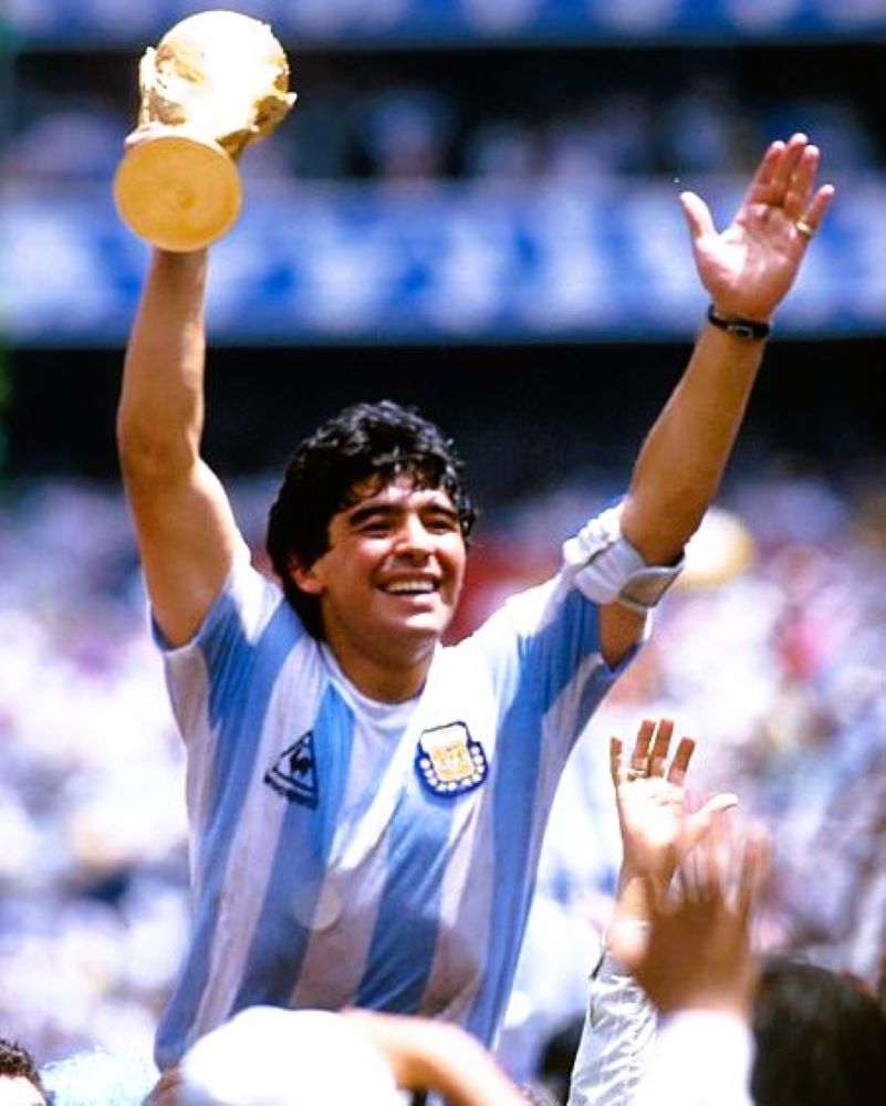 ARGENTINA 1986-87 Diego Armando Maradona - Urbn Football