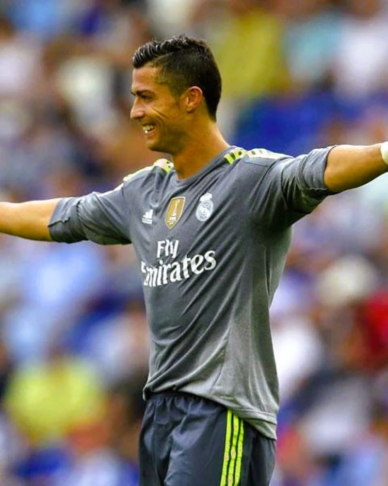 REAL MADRID 2015-16 Cristiano Ronaldo (away) - Urbn Football