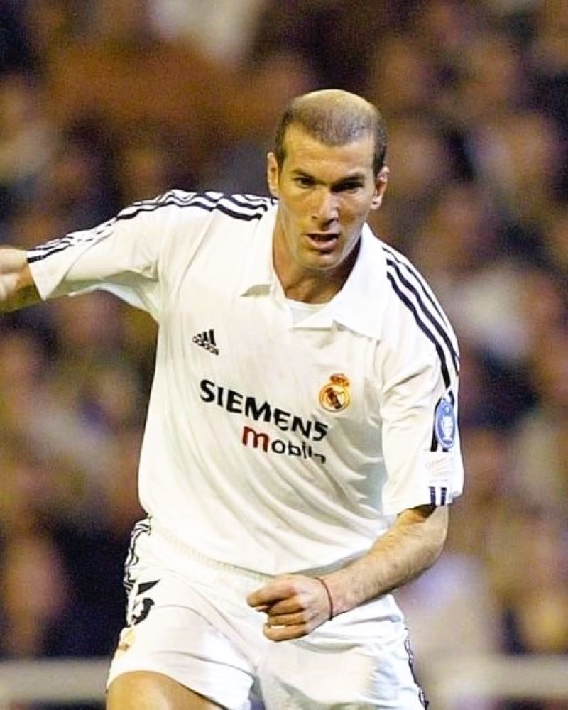 REAL MADRID 2002-03 Zinedine Zidane - Urbn Football