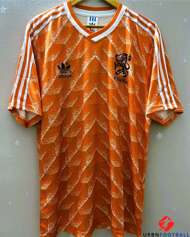 VAN BASTEN MARCO 1988-89 (Ola)