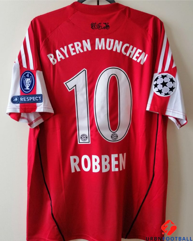 ROBBEN ARJEN 2010-11 (Bay M)