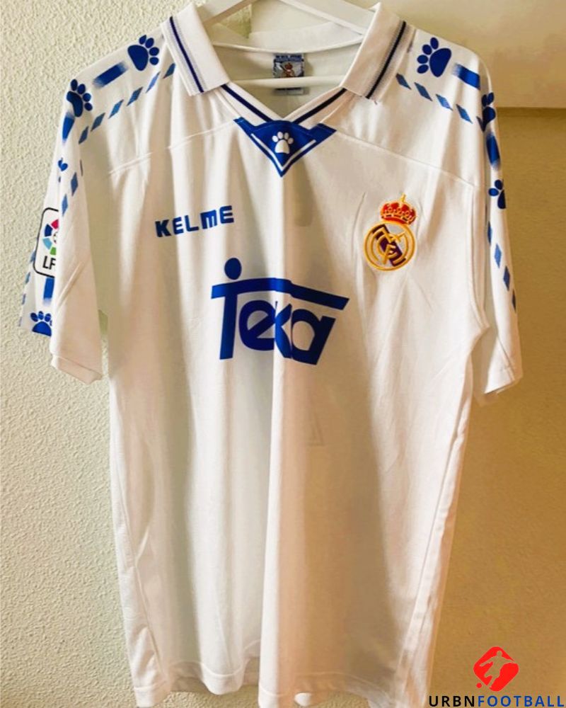 RAUL GONZALEZ BLANCO 1996-97 (Real M)