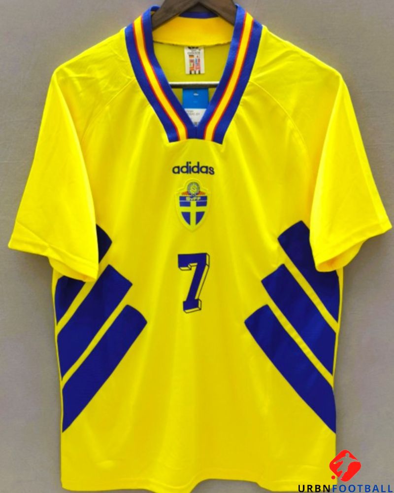 LARSSON HENRIK 1994-95 (Sve)