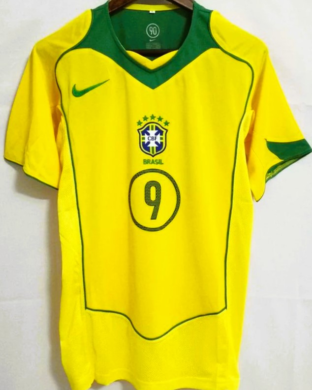 RONALDO 2004-05 (Bra)