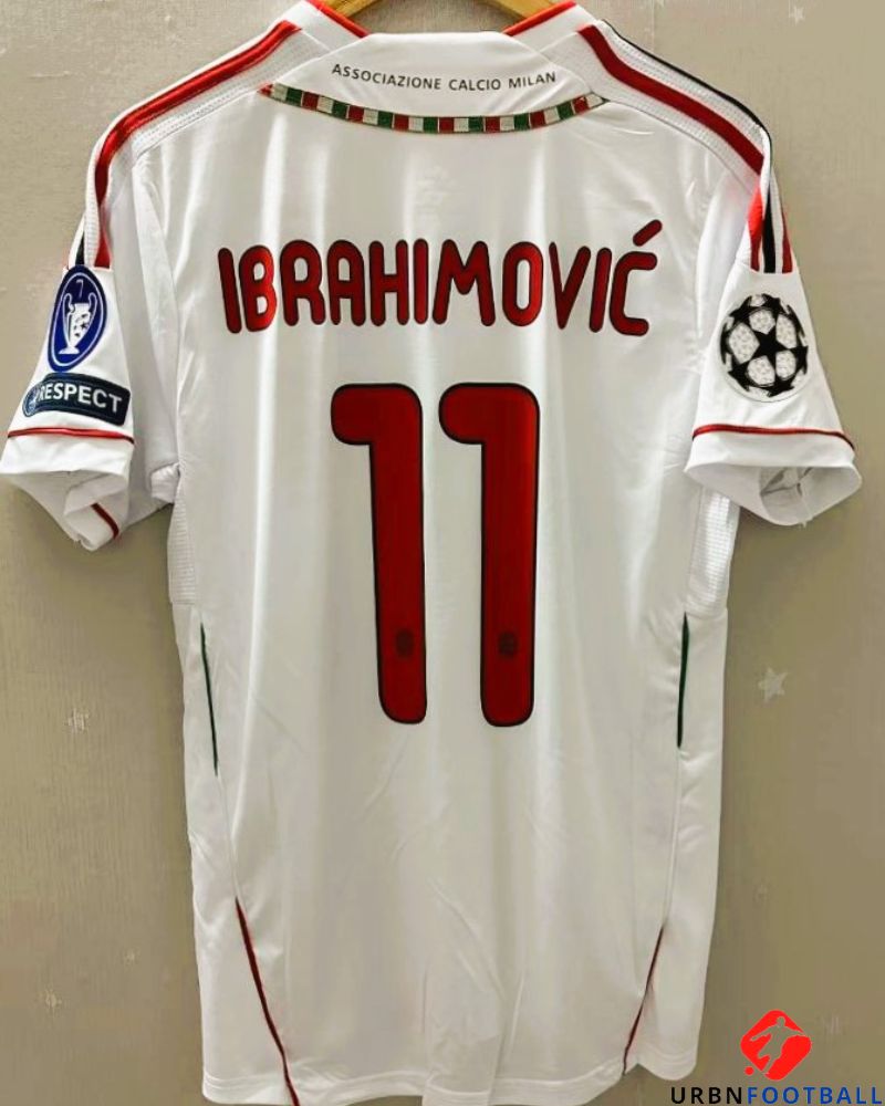 IBRAHIMOVIC ZLATAN 2011-12 (Mil)