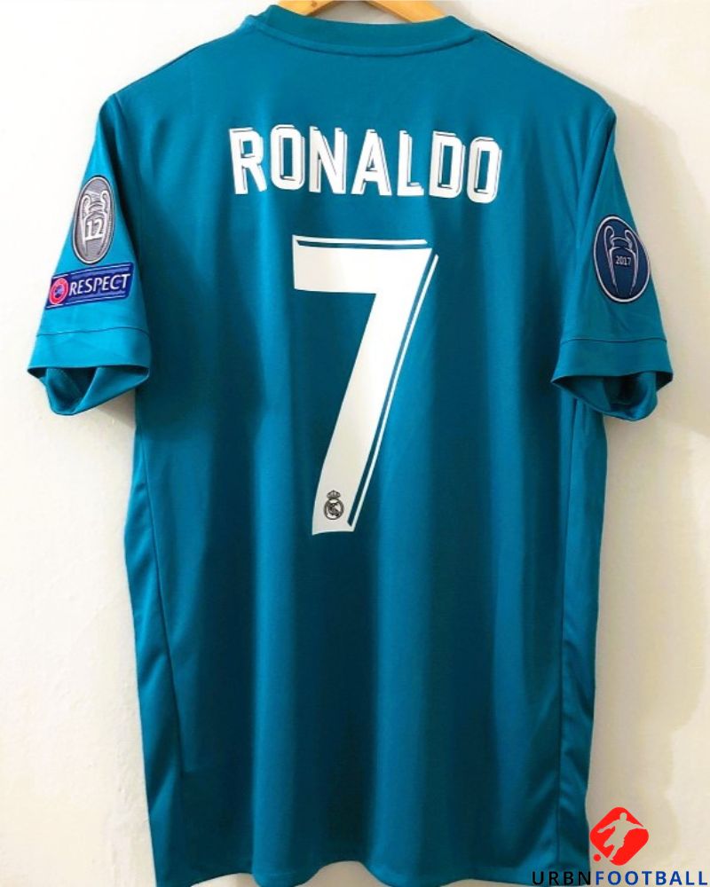 RONALDO CRISTIANO 2017-18 (Real M)