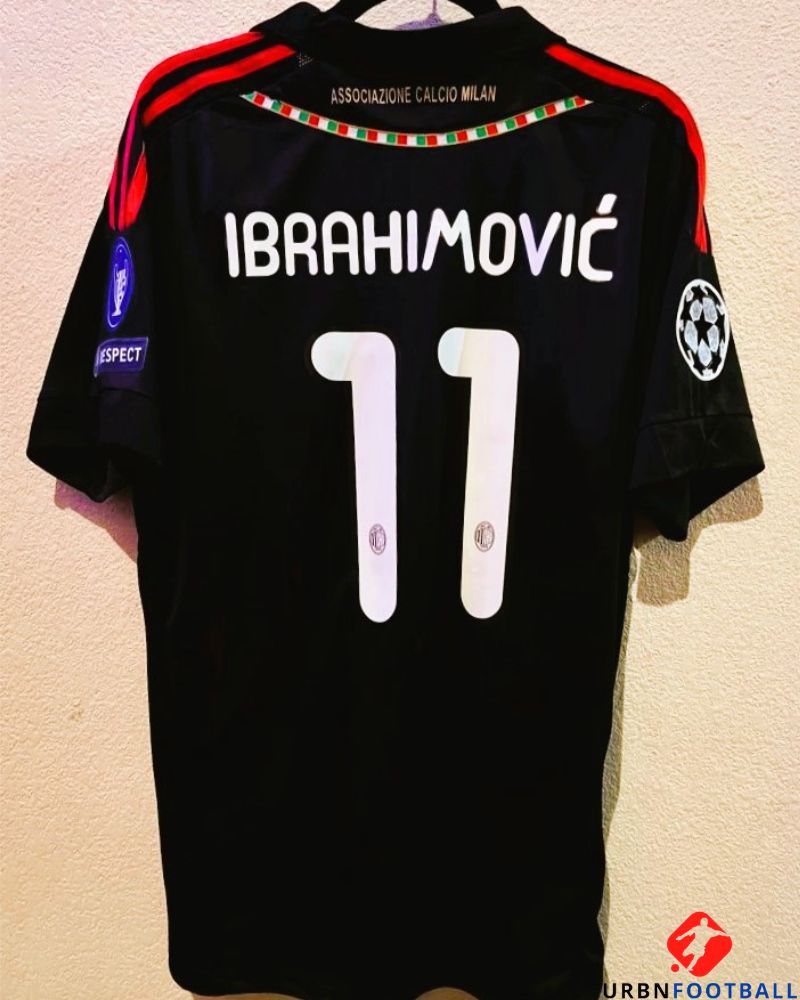 IBRAHIMOVIC ZLATAN 2011-12 (Mil)