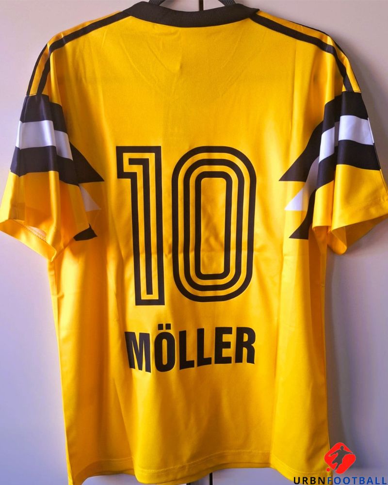 MOLLER ANDREAS 1988-89 (Bor D)