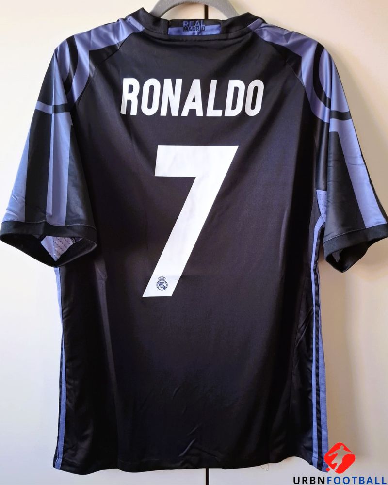 RONALDO CRISTIANO 2016-17 (Real M) 