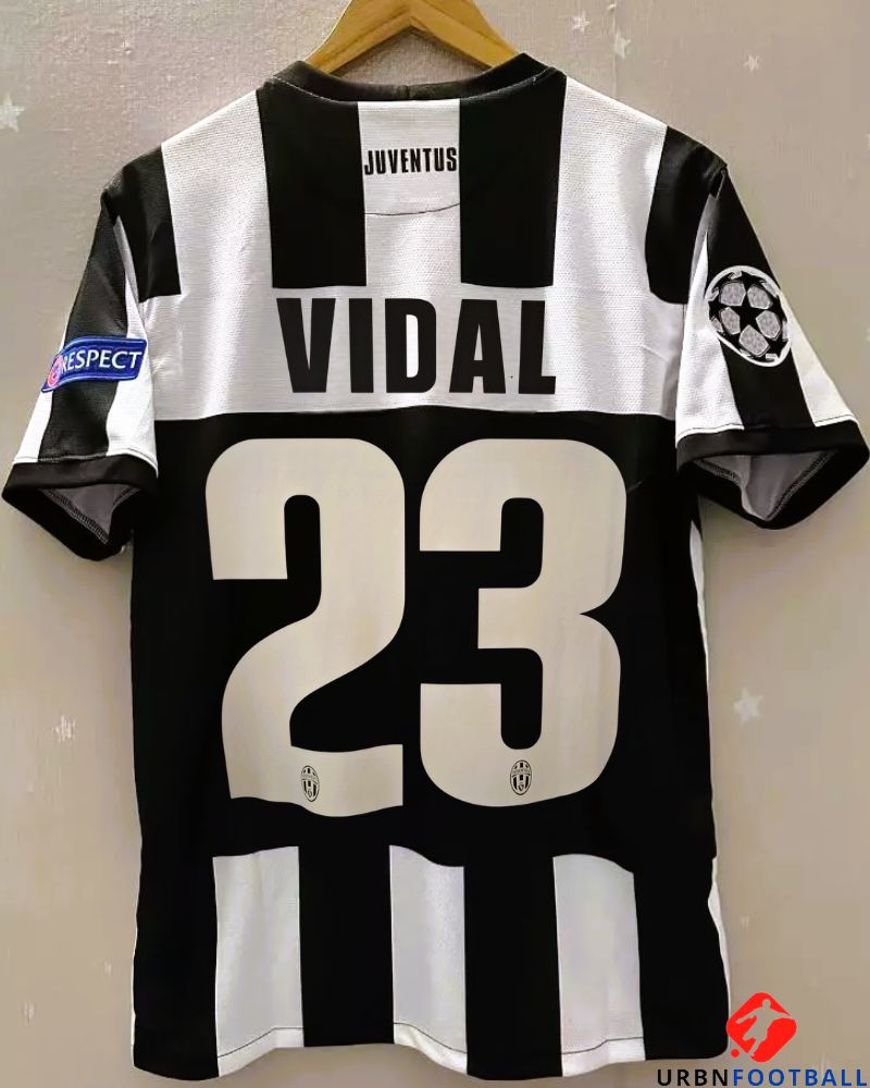 VIDAL ARTURO 2012-13 (Juv)