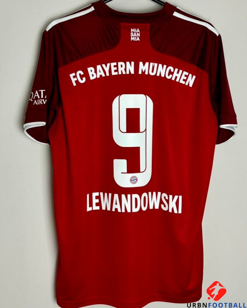 LEWANDOWSKI ROBERT 2021-22 (Bay M)