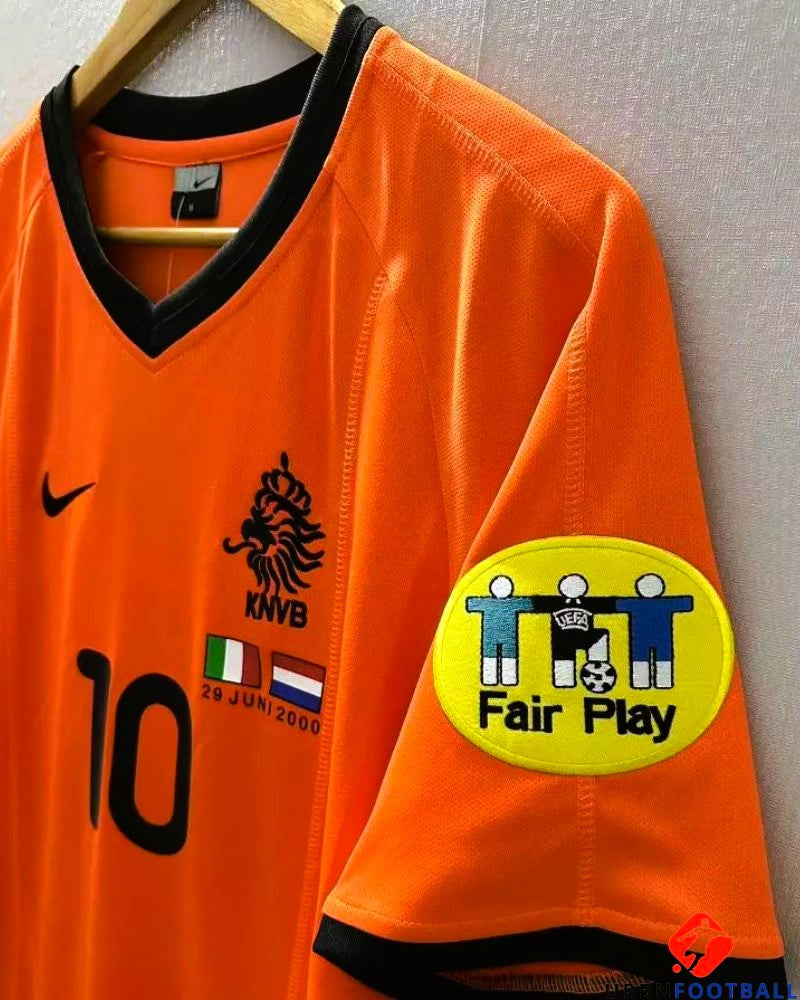 BERGKAMP DENNIS 2000-01 (Ola)