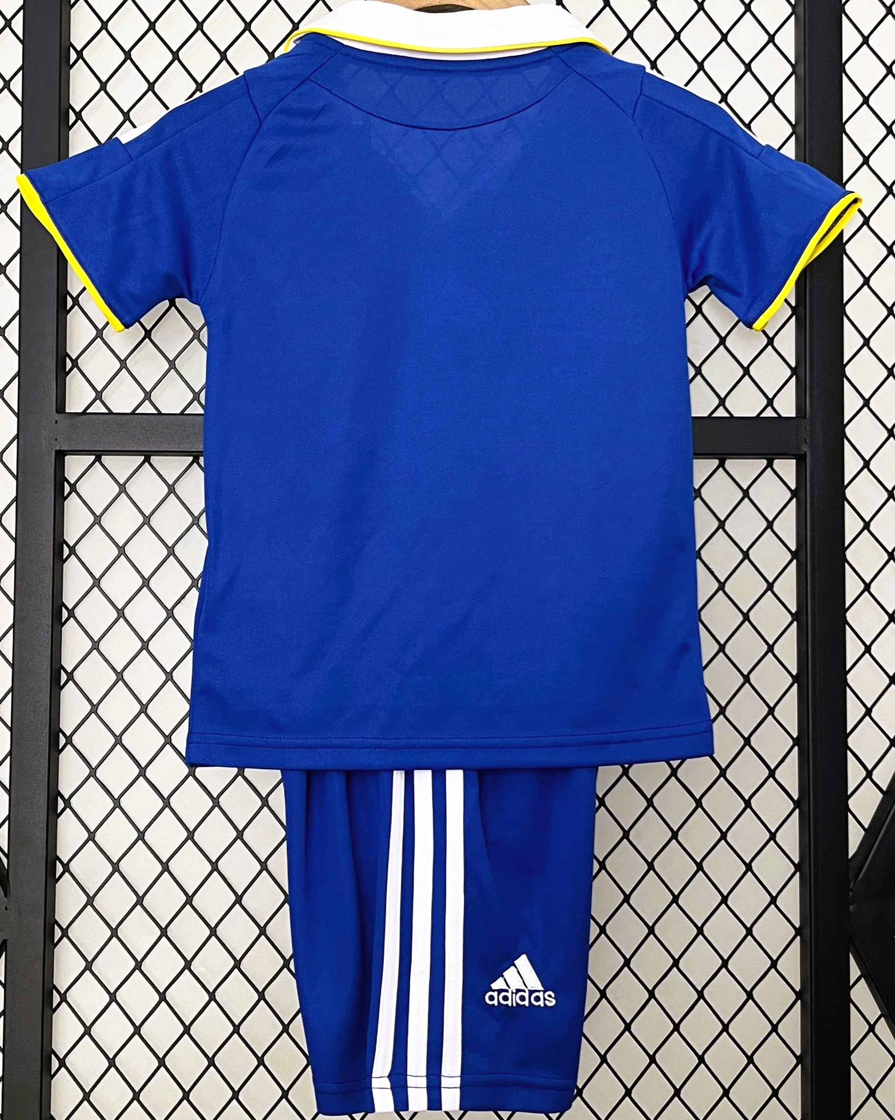 CHELSEA kid kit