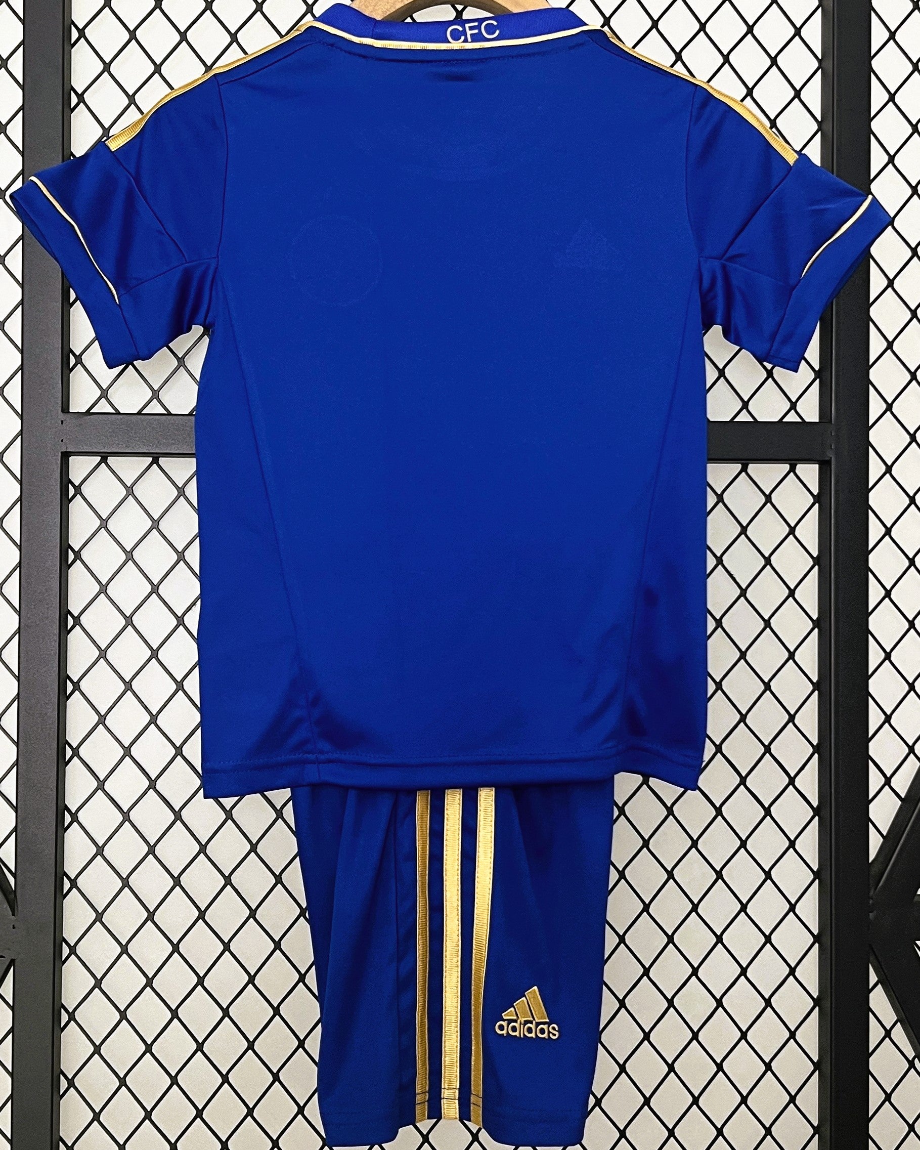 CHELSEA kid kit