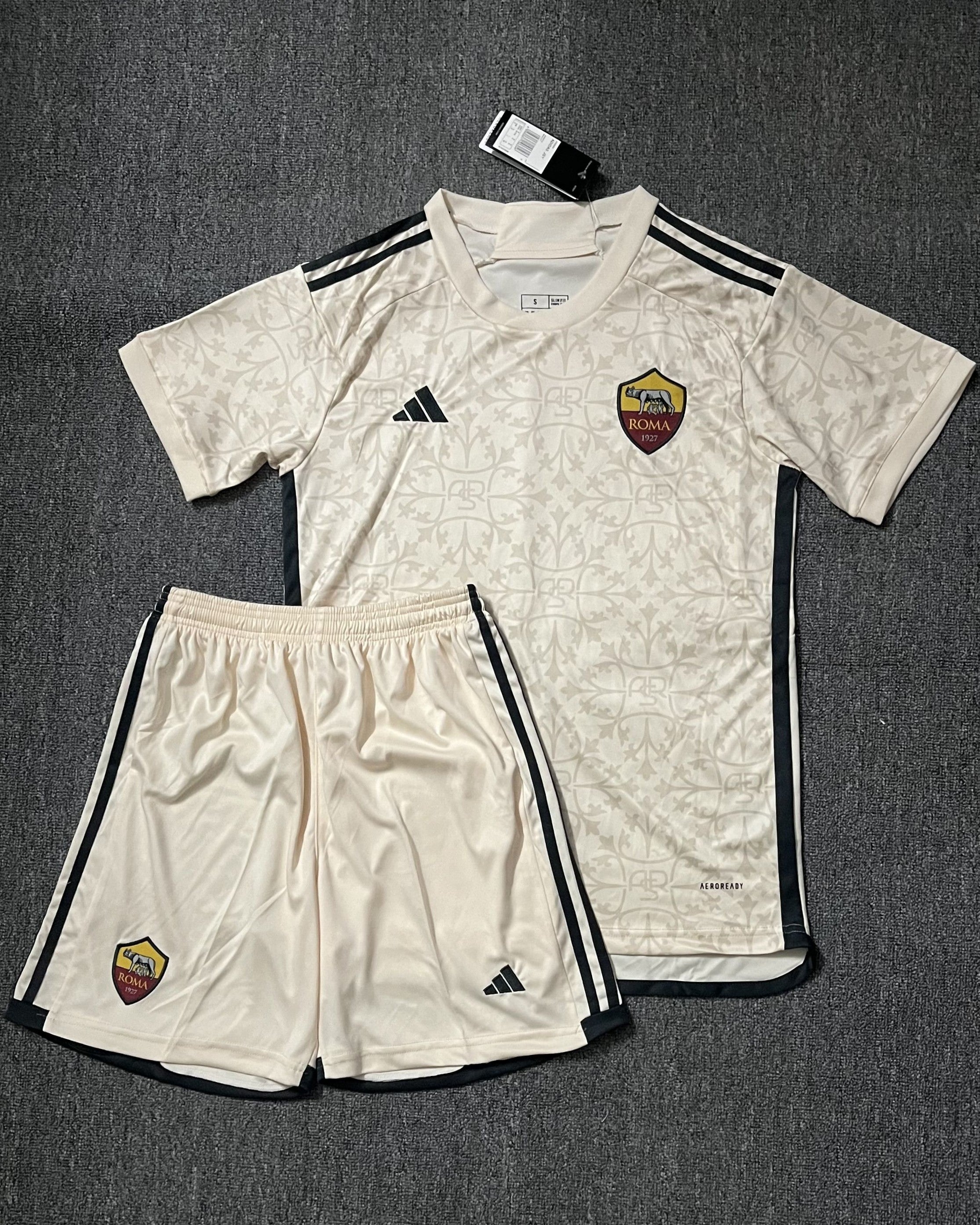 ROMA Adult Kit