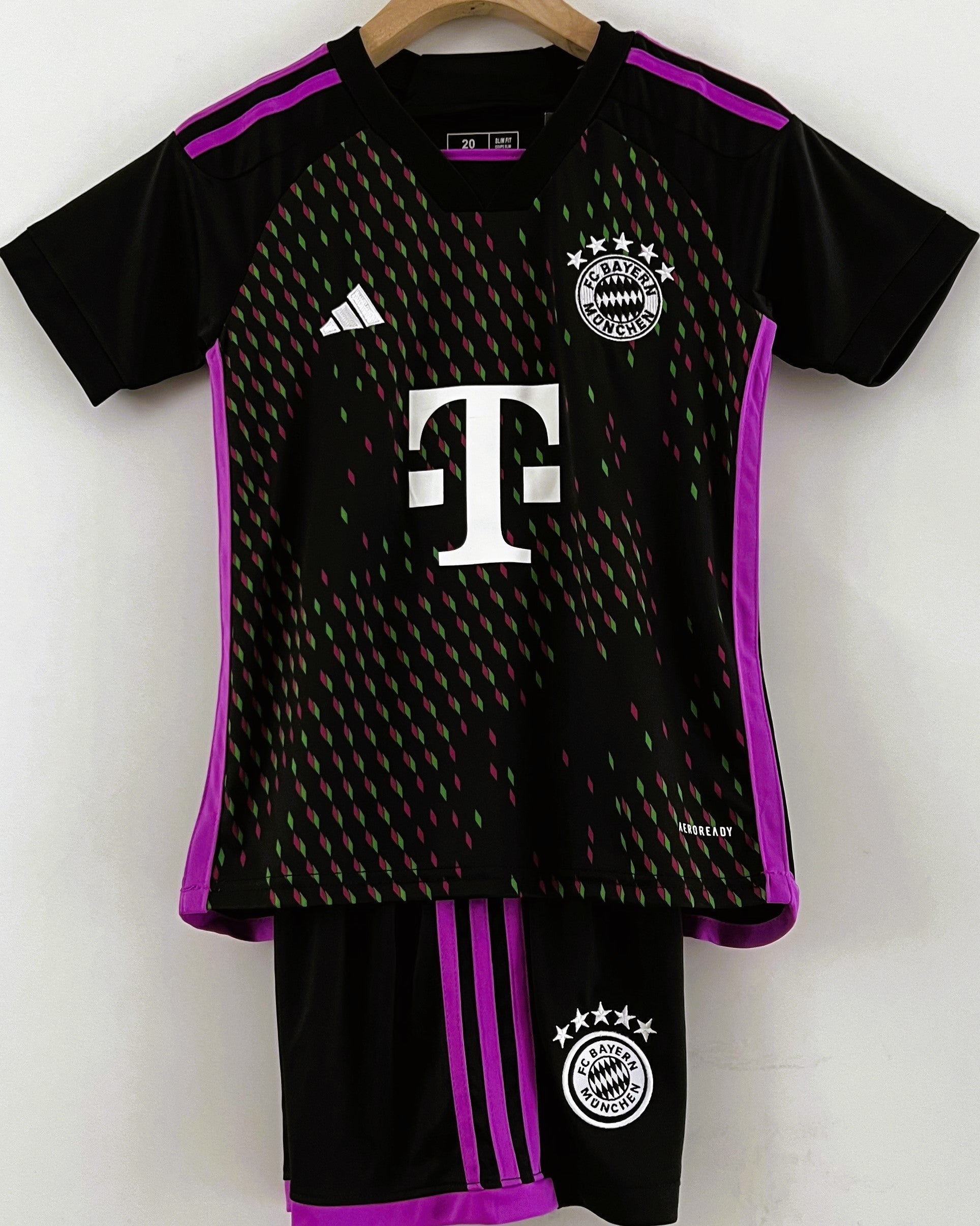 BAYERN MUNCHEN kid kit