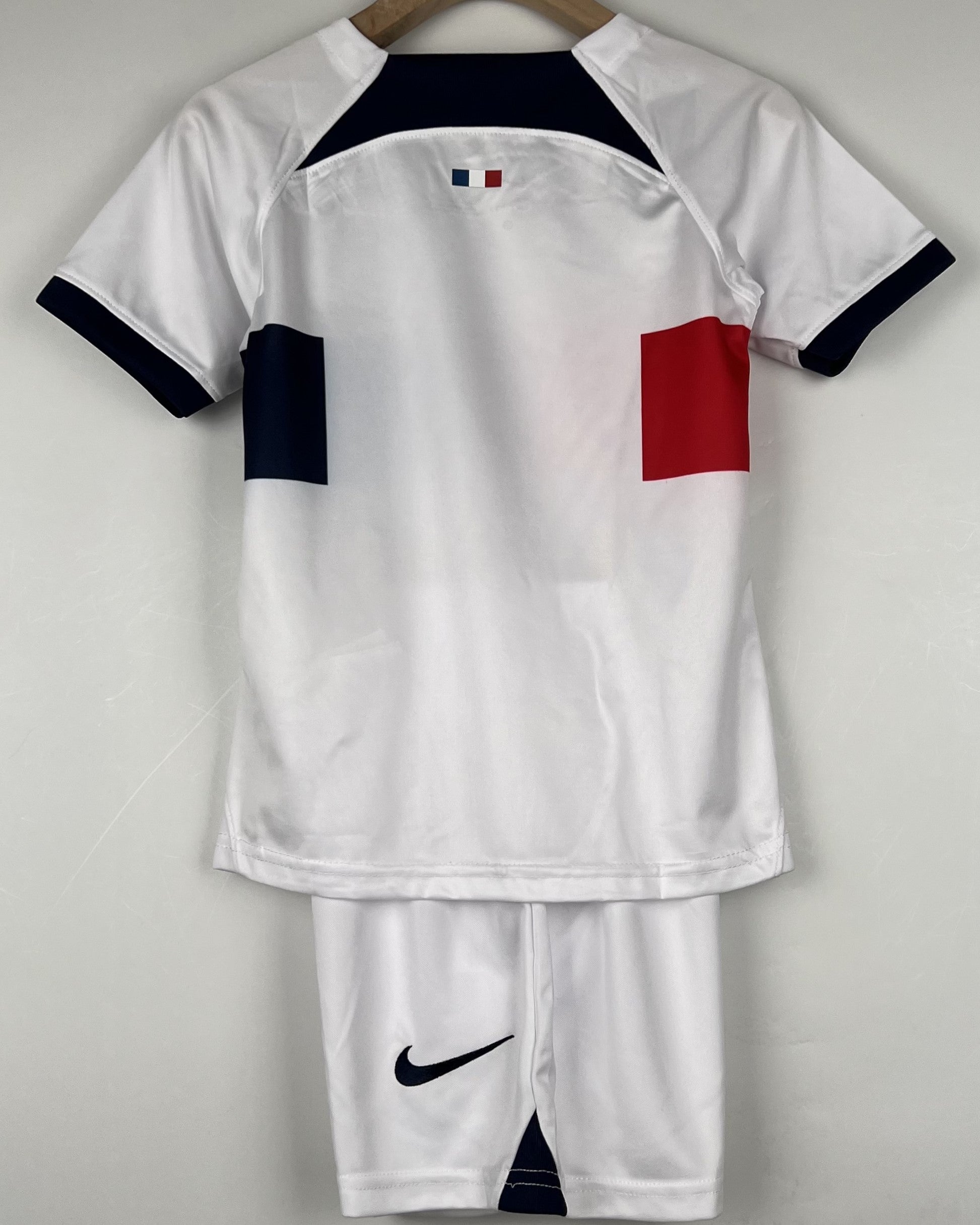 PARIS SAINT GERMAIN kid kit