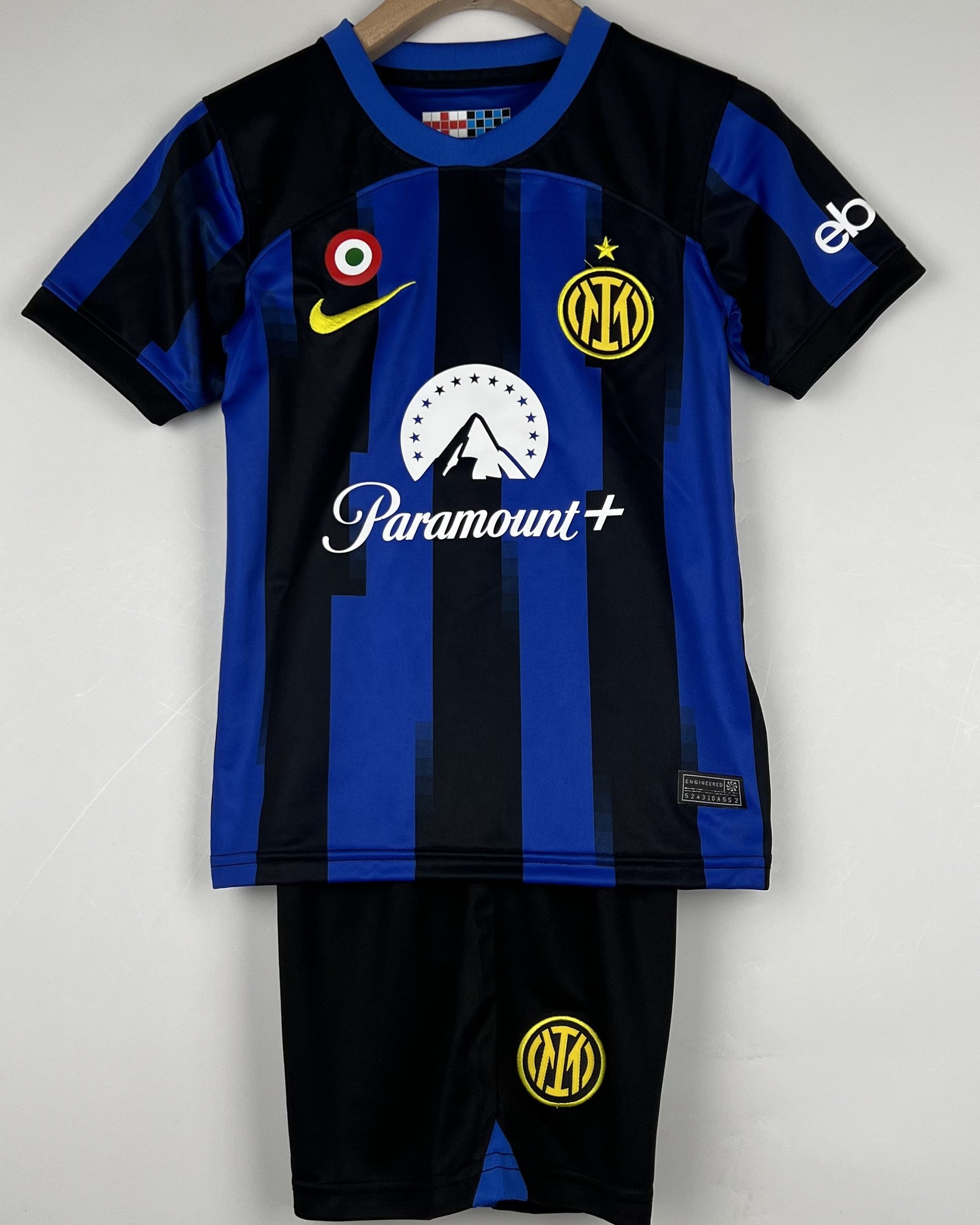 INTER kid kit