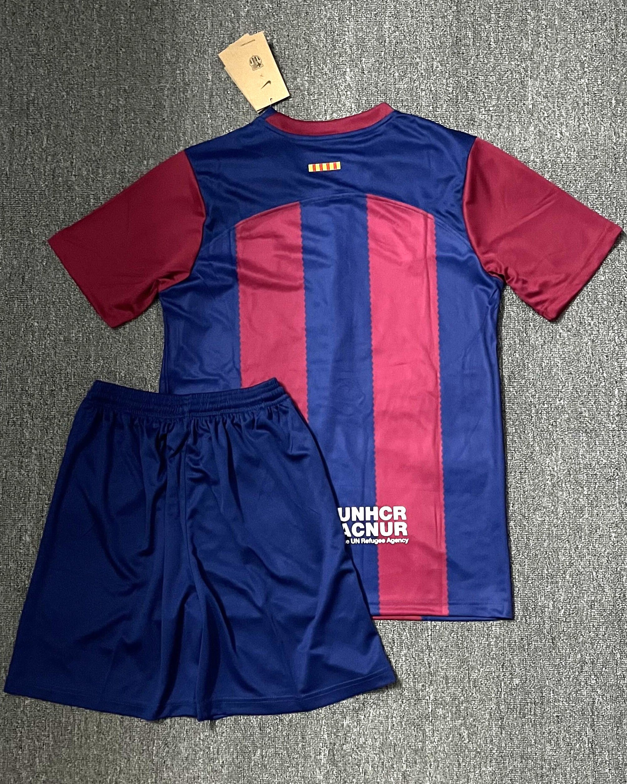 BARCELONA Adult Kit