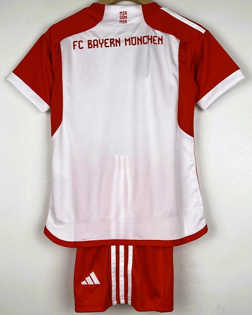 BAYERN MUNCHEN kid kit