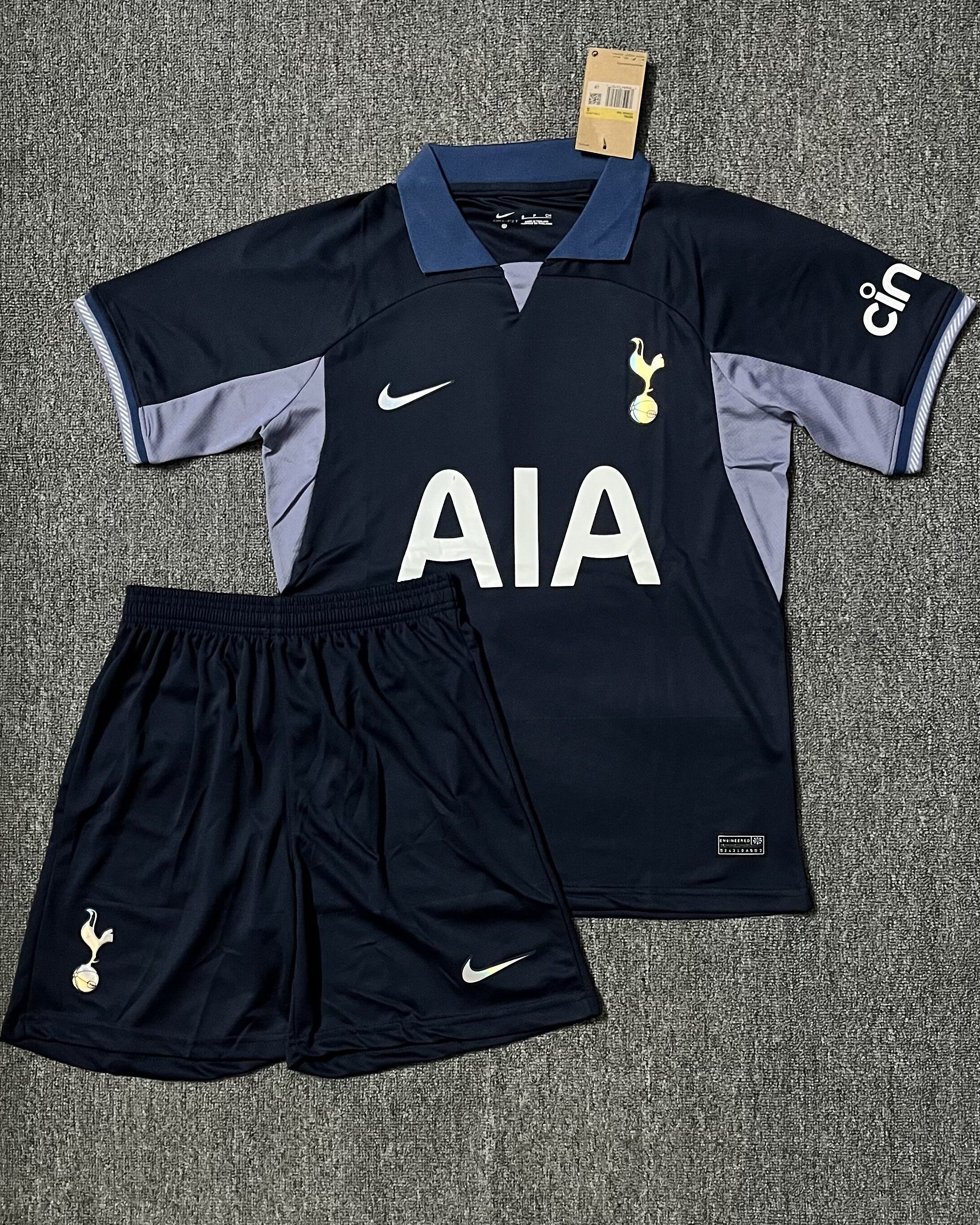 TOTTENHAM Adult Kit