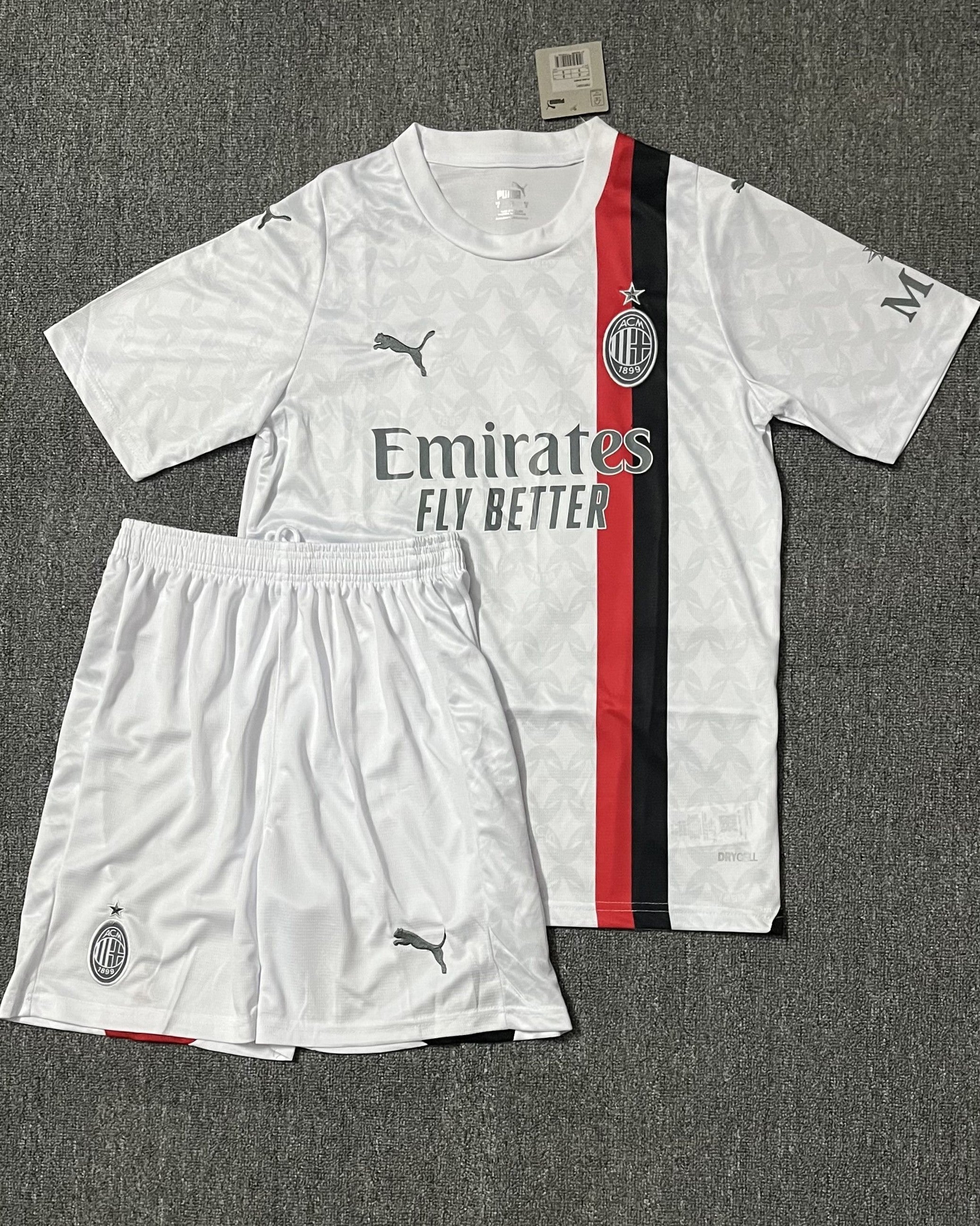 MILAN Adult Kit