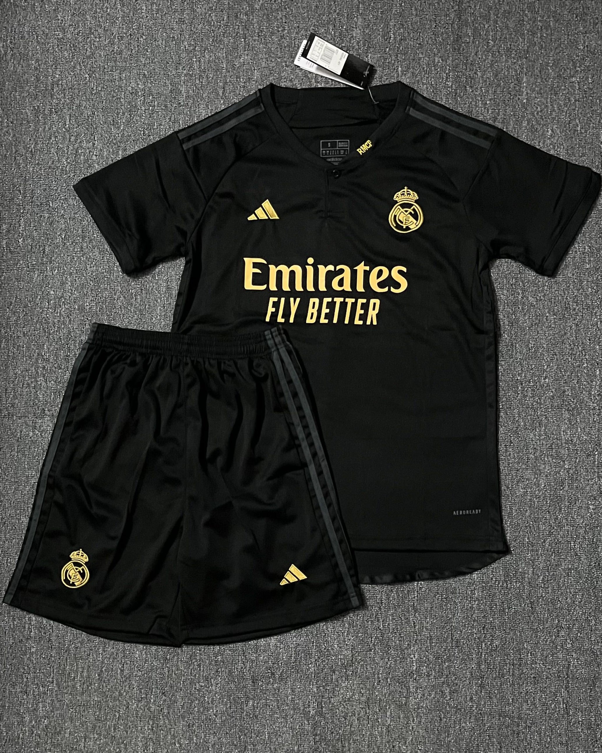 REAL MADRID Adult Kit