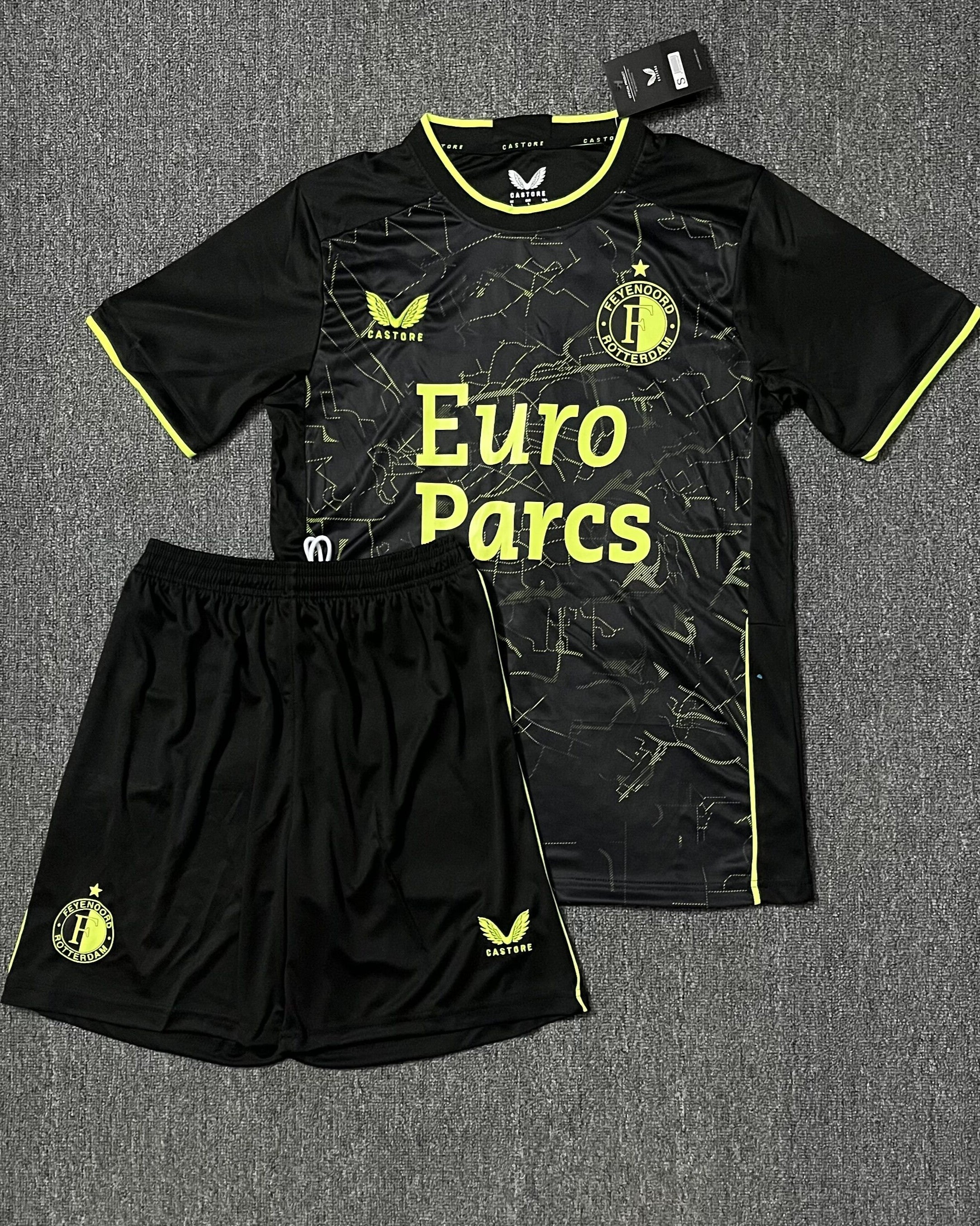 FEYENOORD Adult Kit