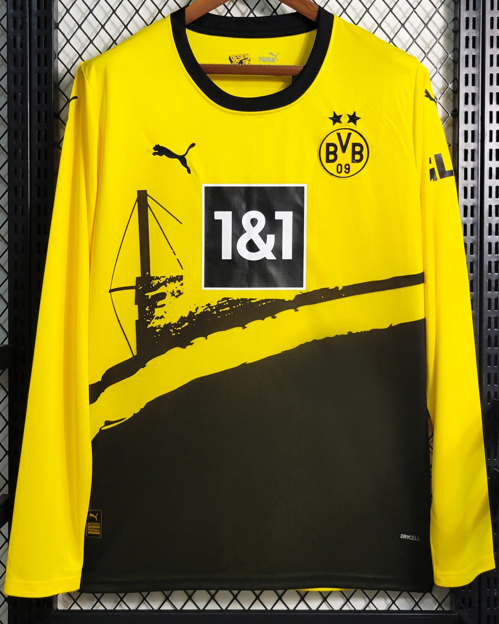 BORUSSIA DORTMUND Long sleeve shirt