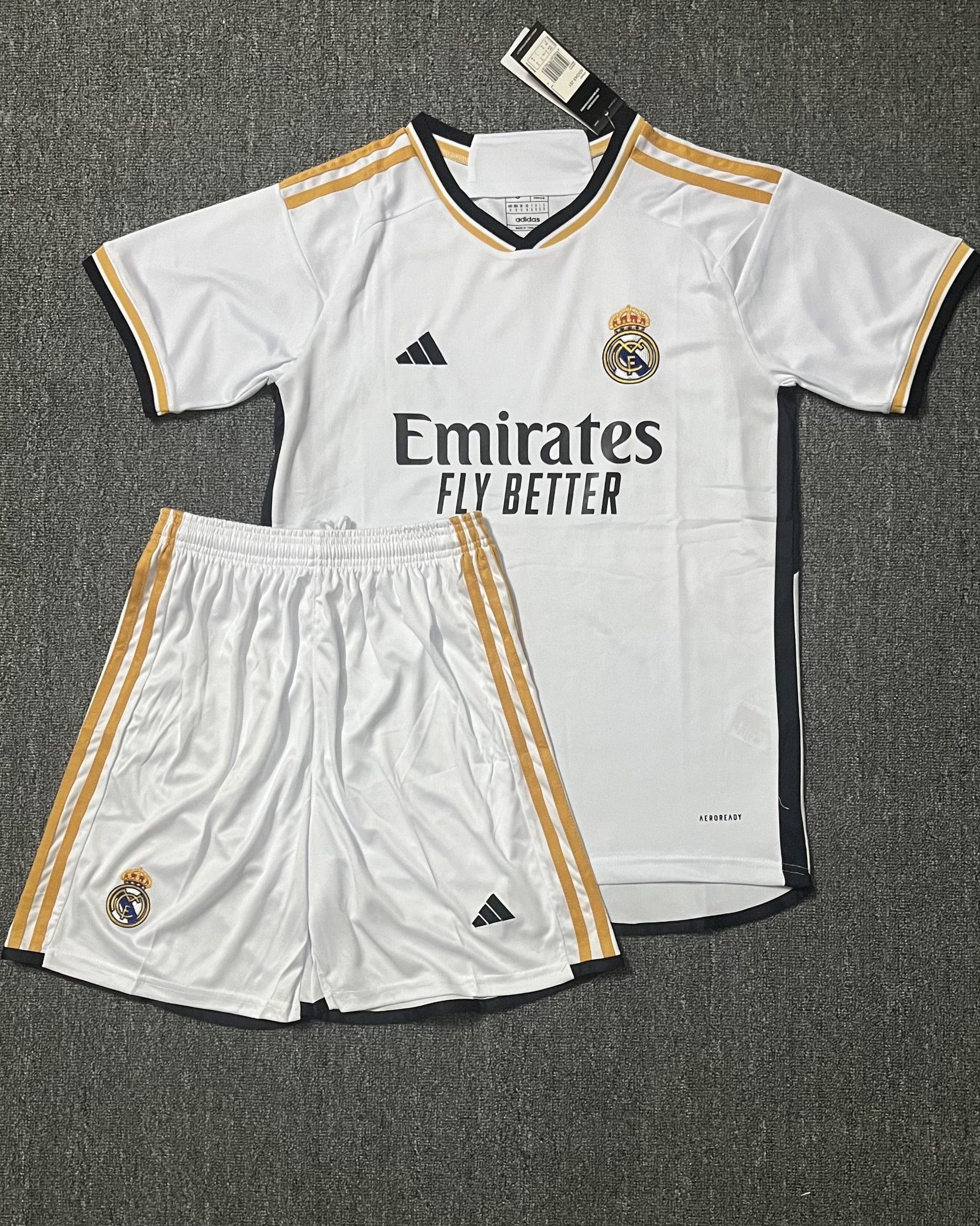 REAL MADRID Adult Kit