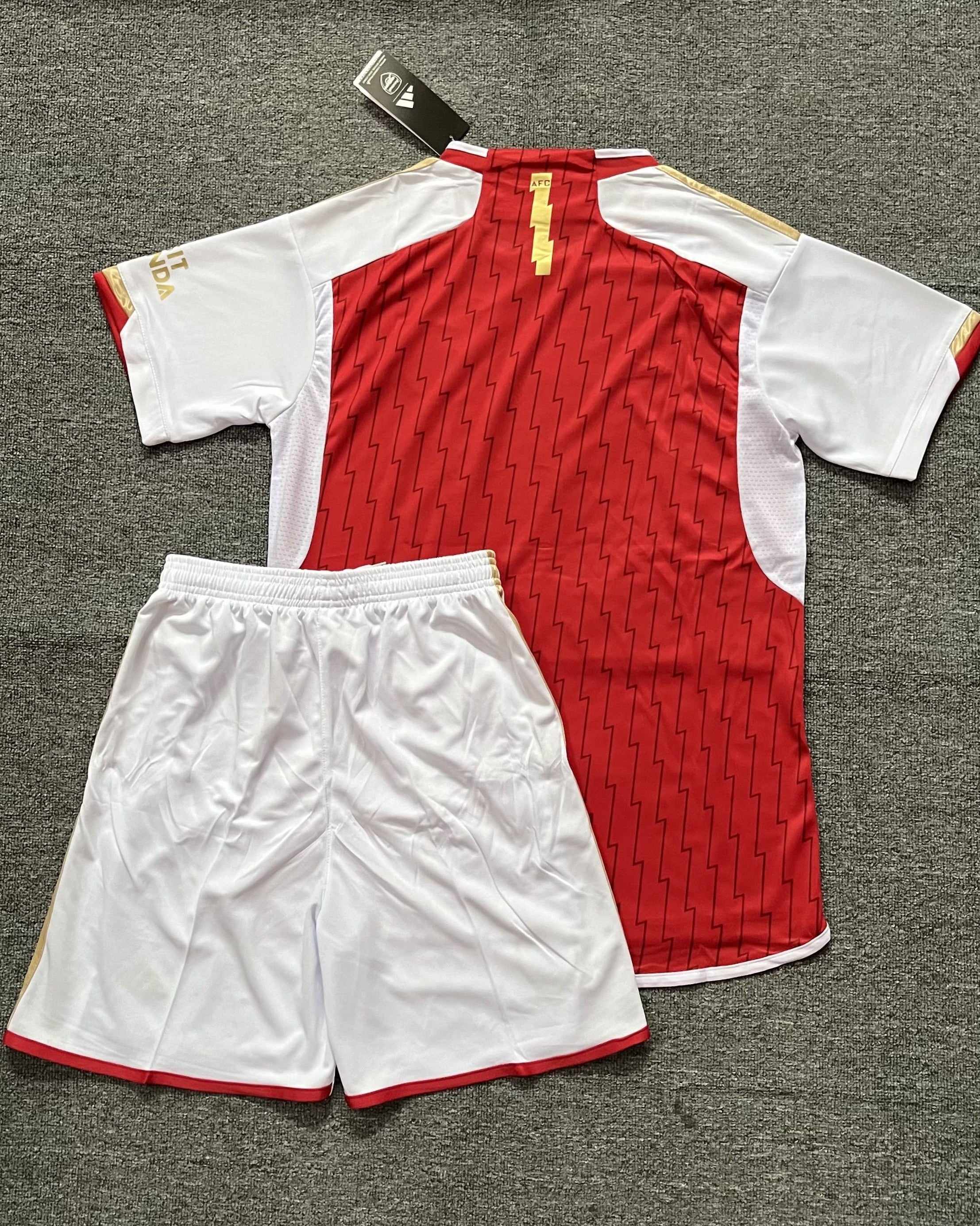 ARSENAL Adult Kit