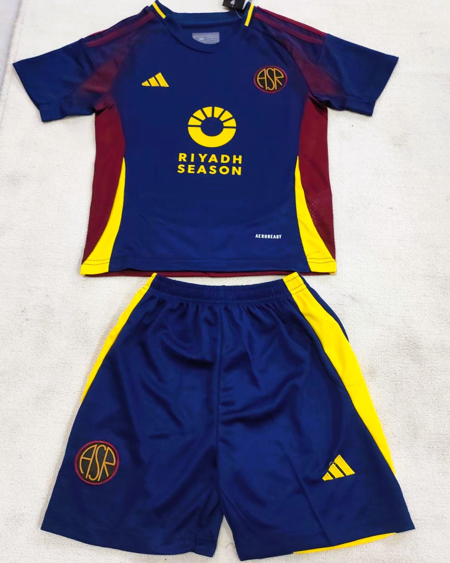 ROMA kid kit