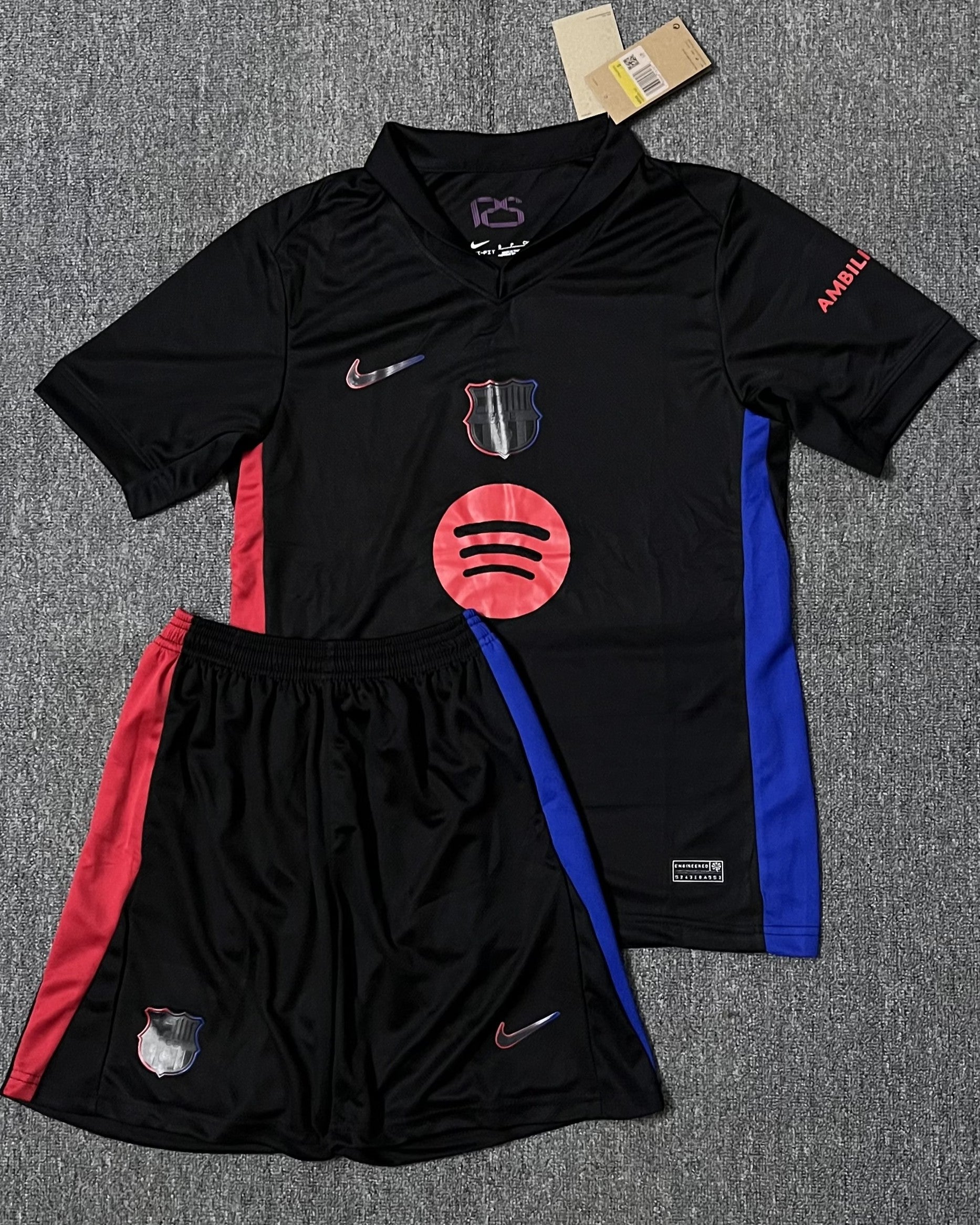 BARCELONA Adult Kit