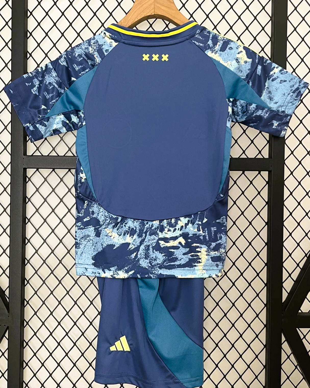 AJAX kid kit