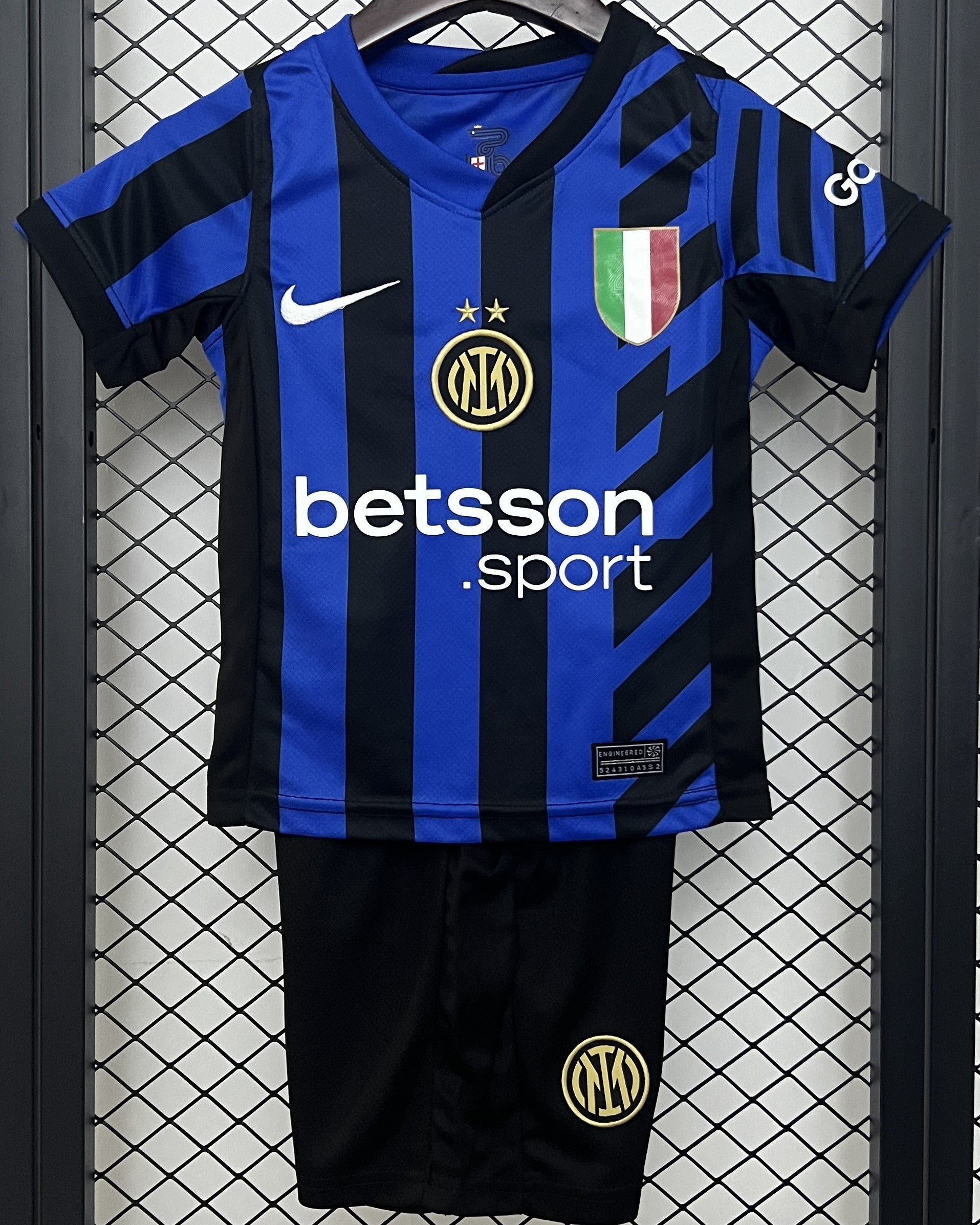 INTER kid kit