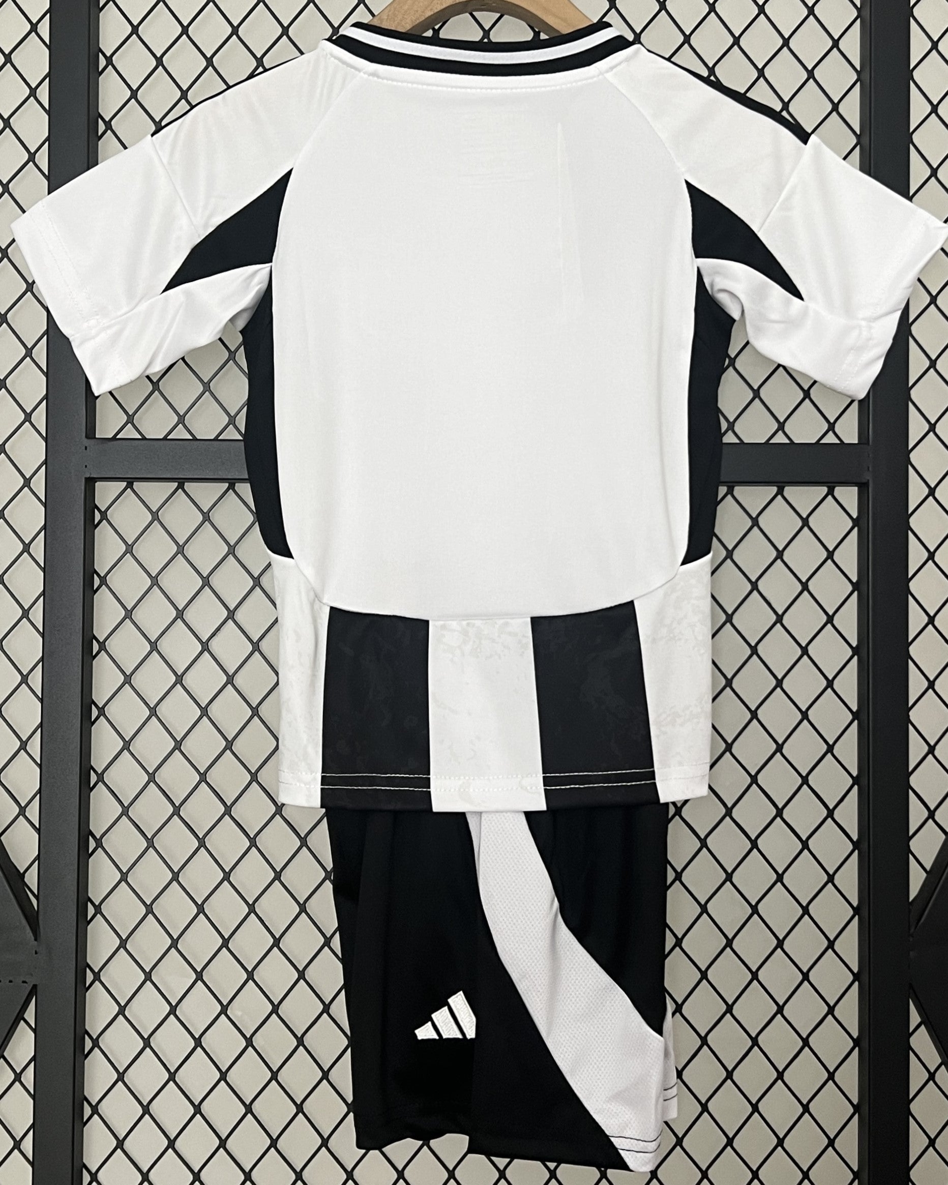 JUVENTUS Kid kit