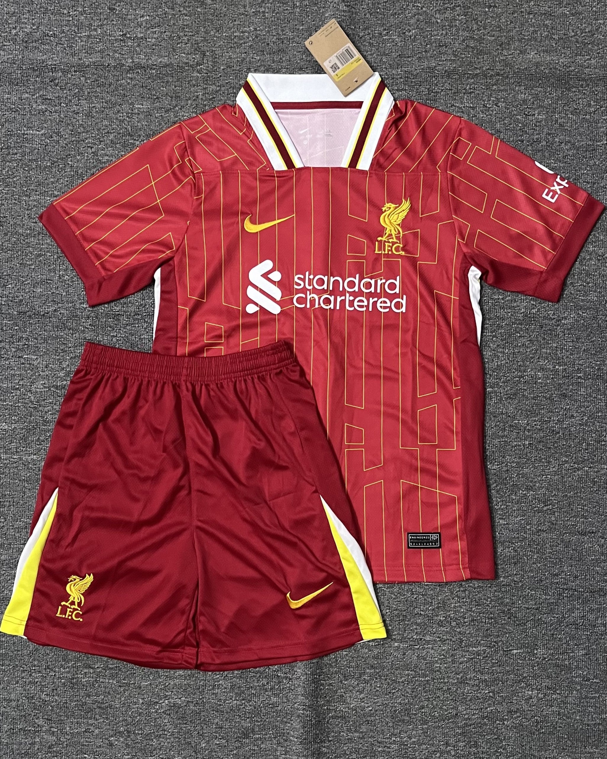 LIVERPOOL Adult Kit