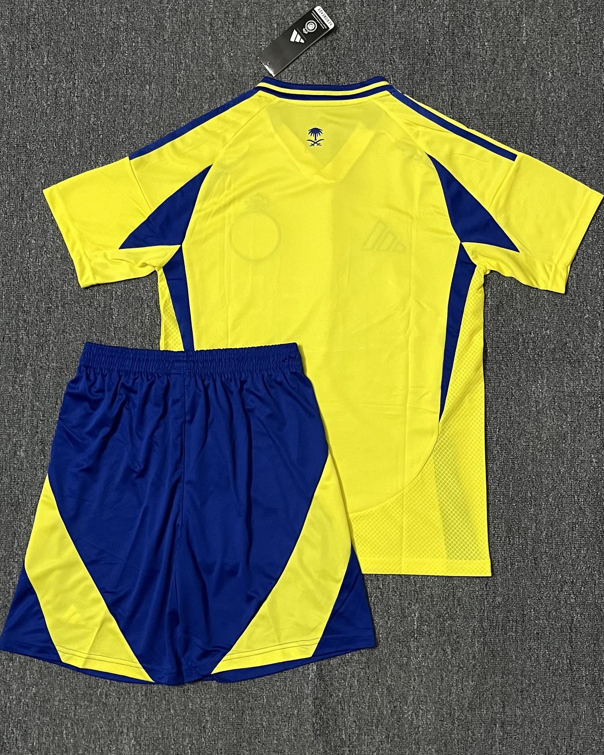 AL NASSR Adult Kit