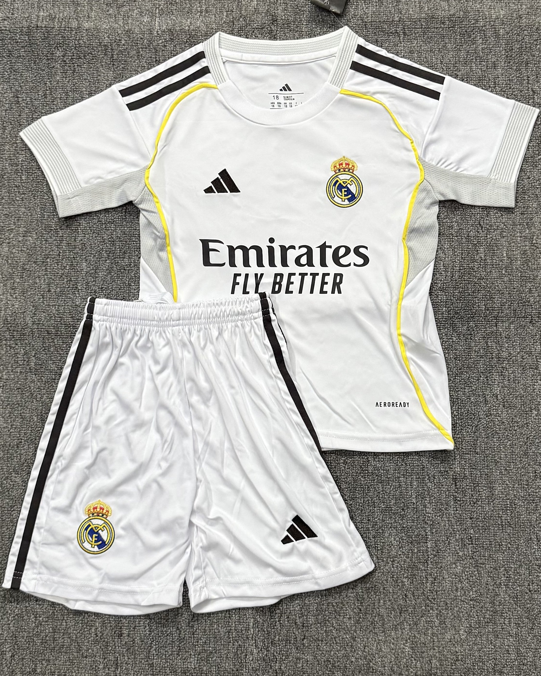 REAL MADRID kid kit