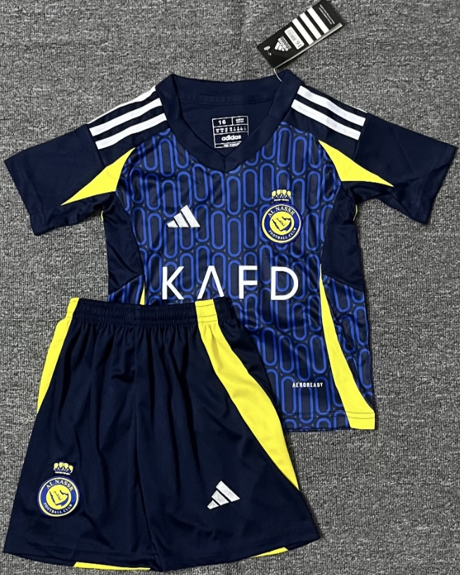 AL NASSR kid kit