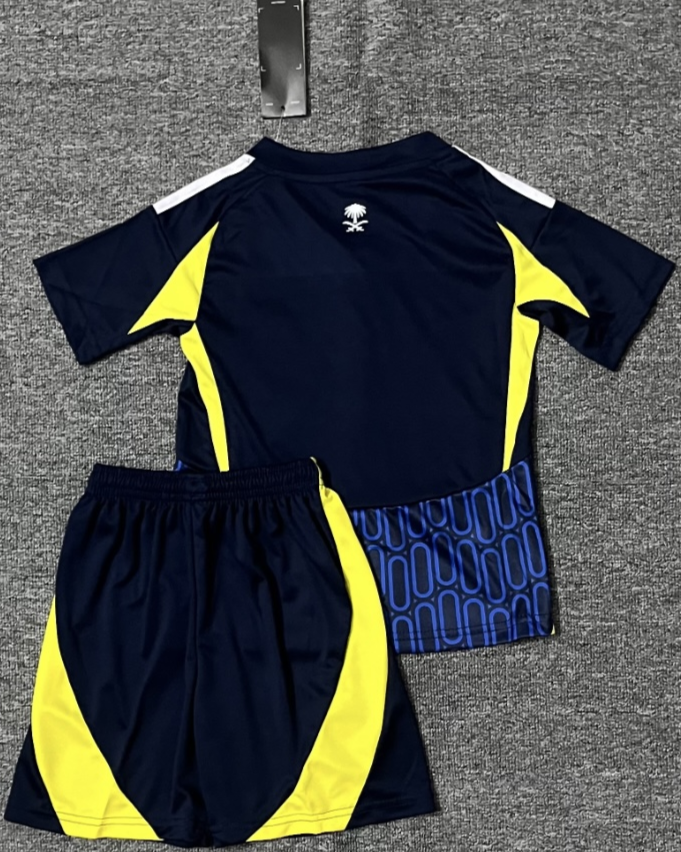 AL NASSR kid kit