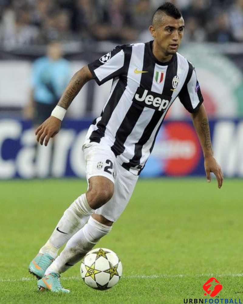 VIDAL ARTURO 2012-13 (Juv)