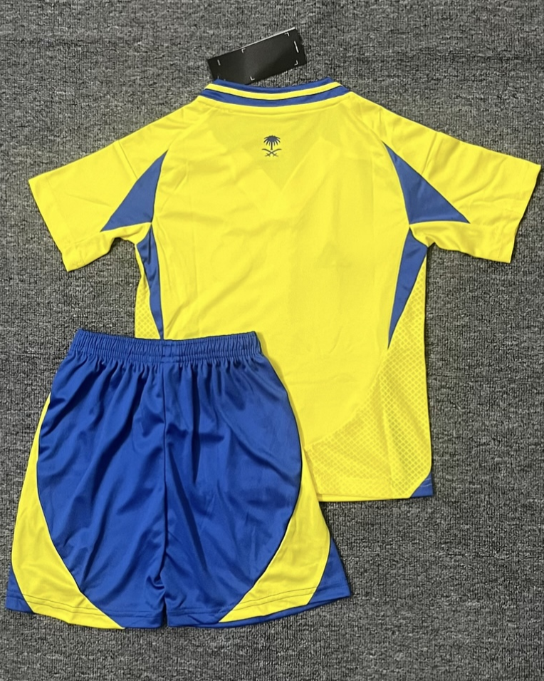 AL NASSR kid kit