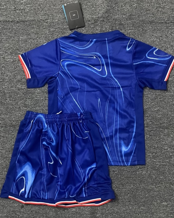 CHELSEA kid kit