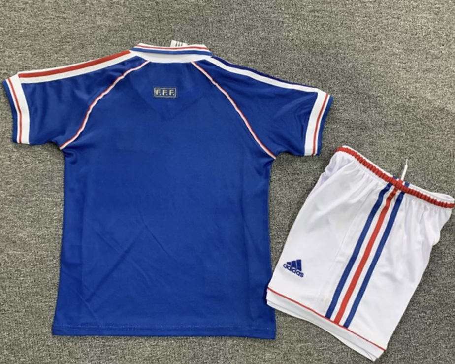 FRANCE kid kit