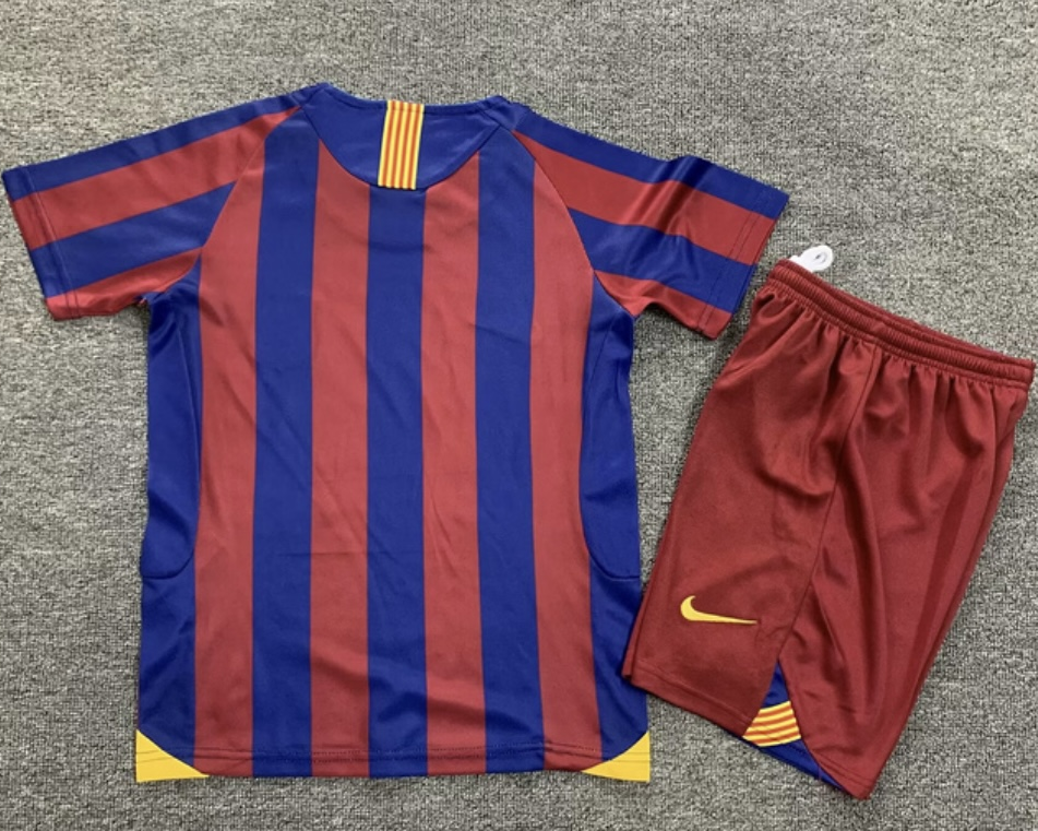 BARCELLONA kid kit