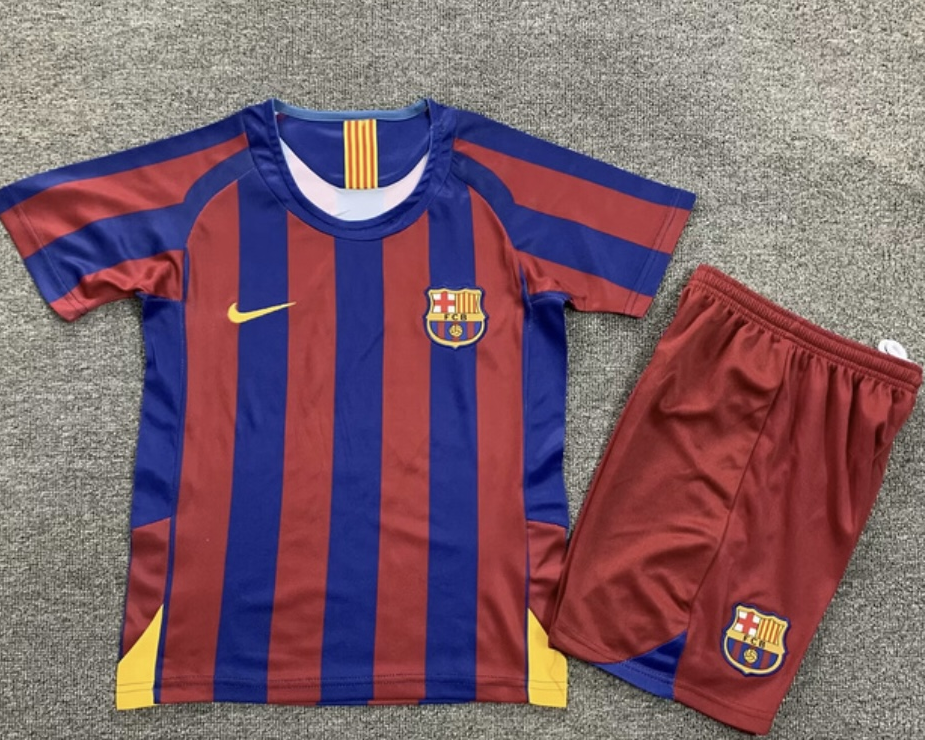 BARCELLONA kid kit